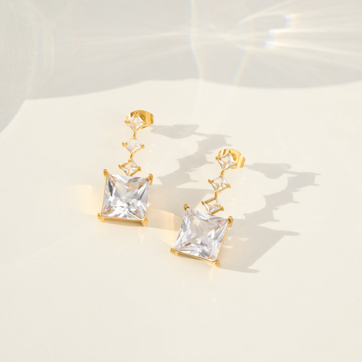 18k Dainty Square Zirconia Drop Earrings