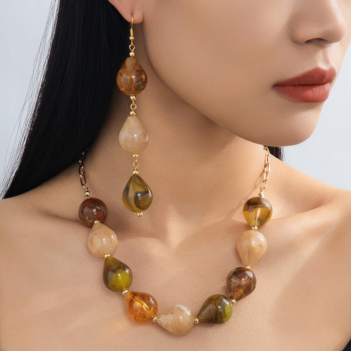 Vintage Amber Teardrop Necklace & Earring Set