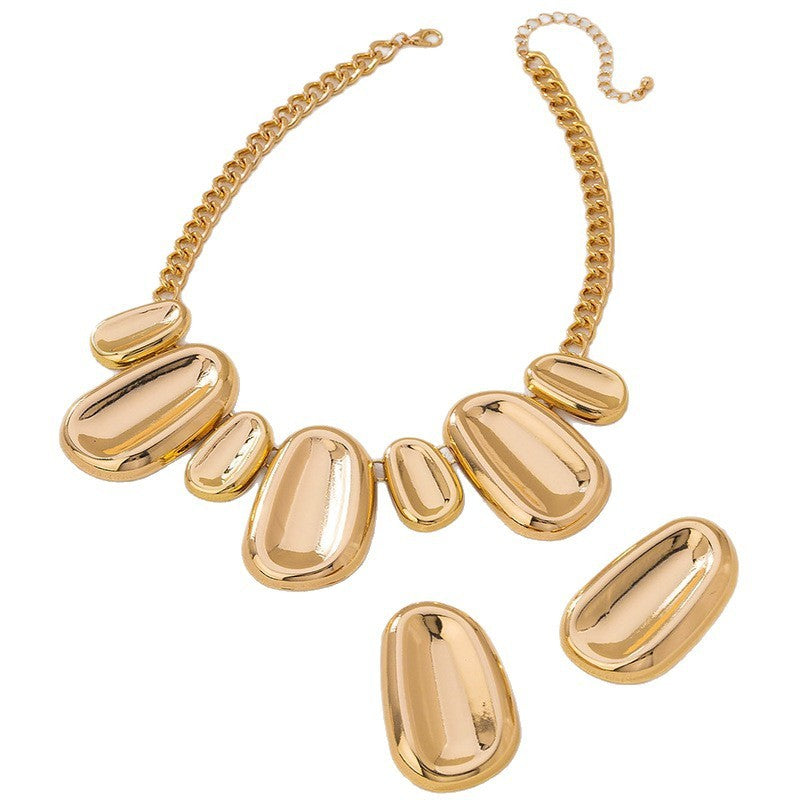 Classy Gold Pebble Necklace & Earring Set