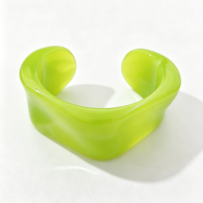 Classy Multicolor Resin Bangle Set