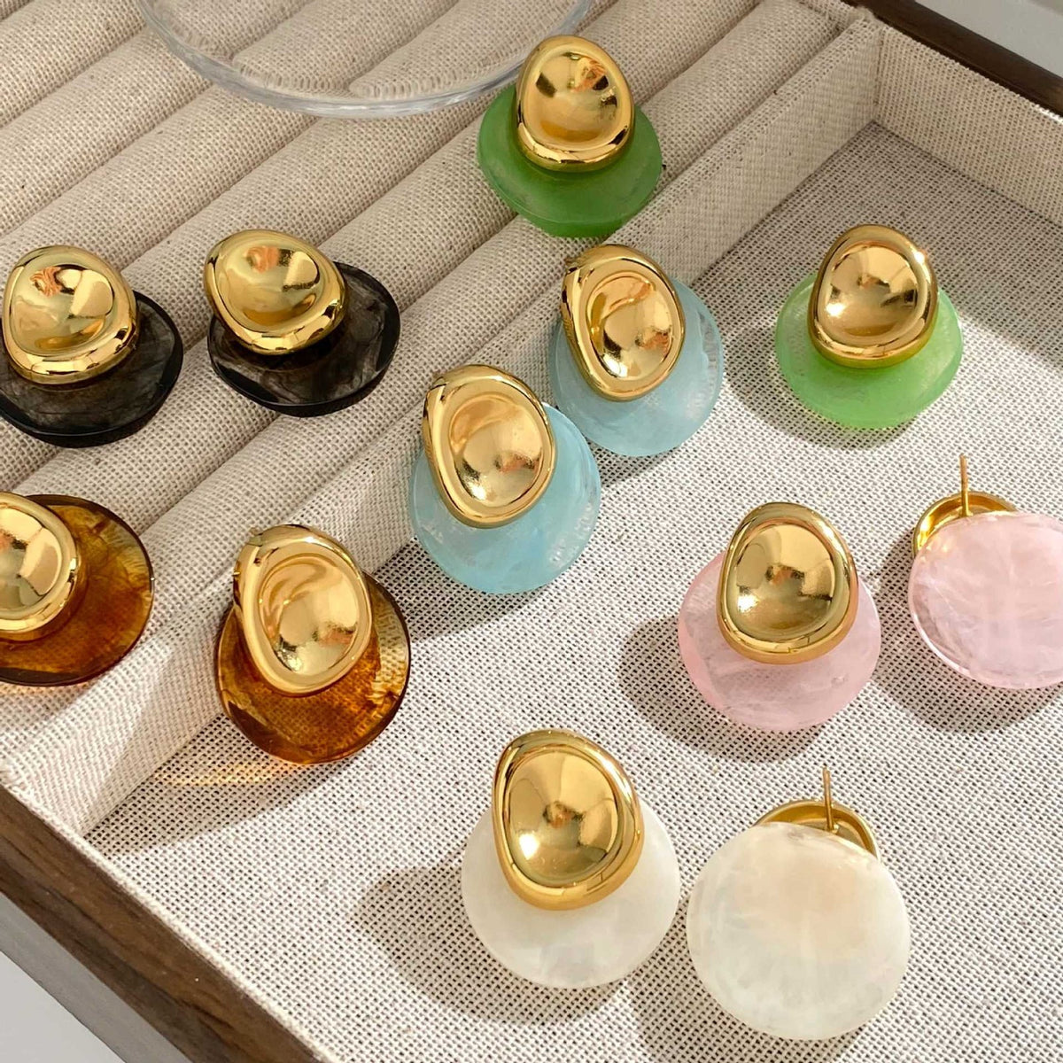 Classy Marbled Resin Round Stud Earrings