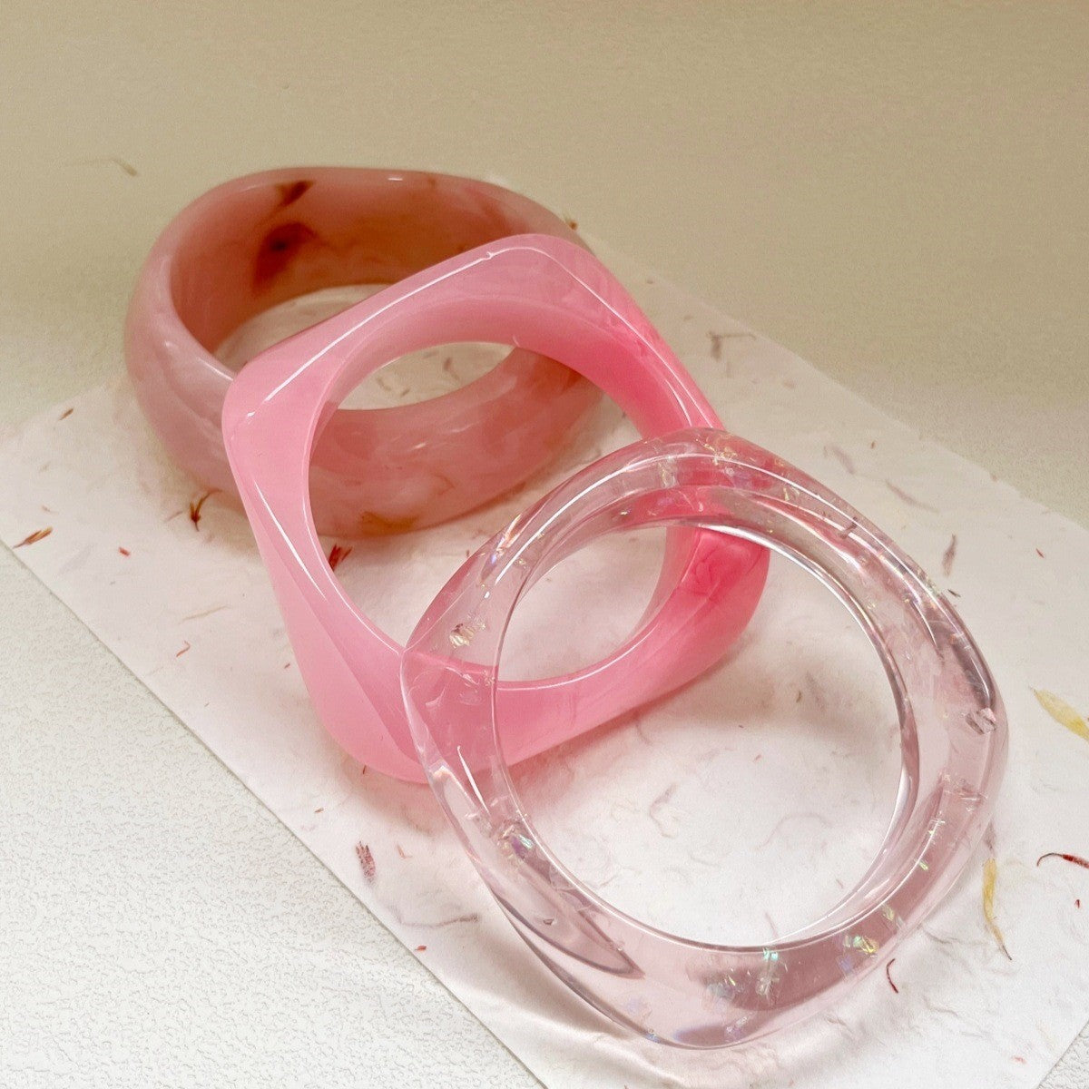 3pc Romantic Pink Resin Bangle Set