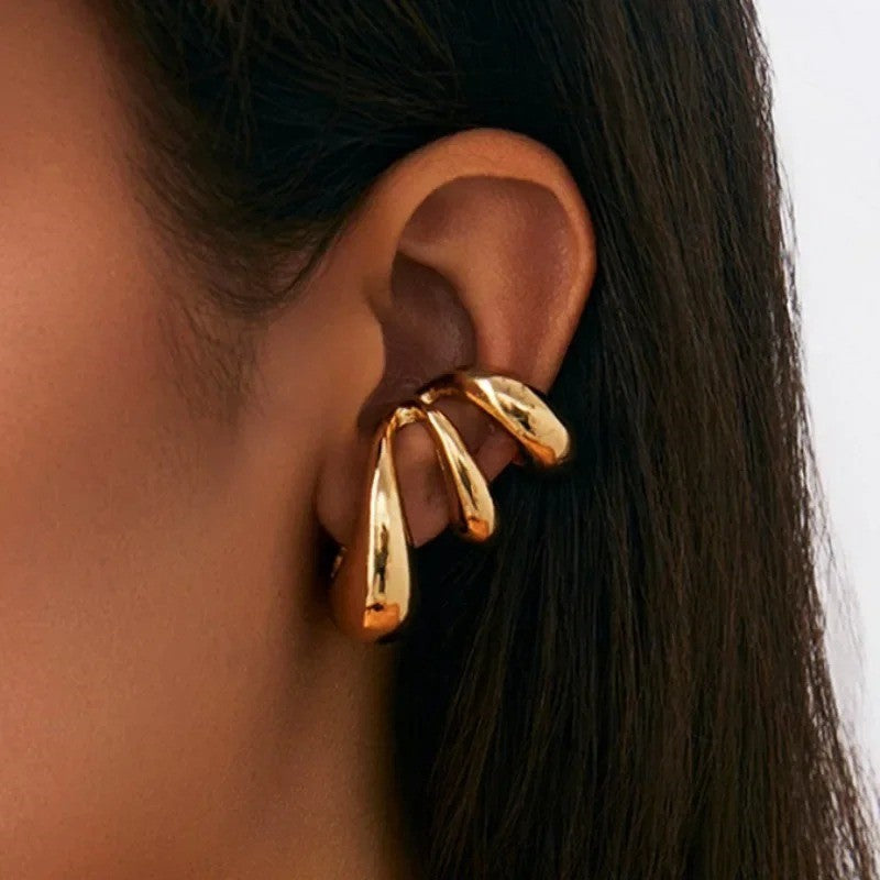 Classy Geometric Dome Ear Cuff