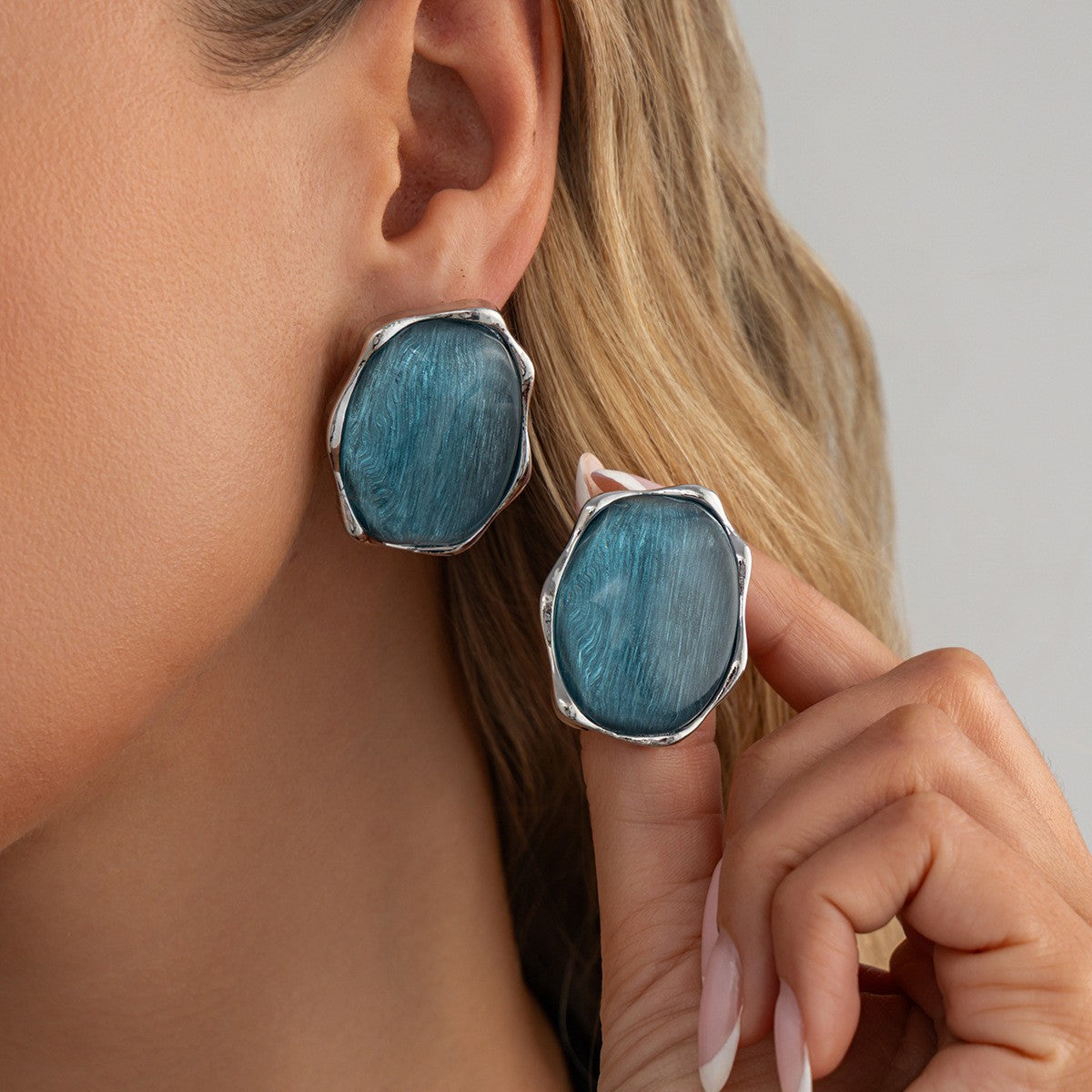 Classy Silver Ripple Stone Ring & Earring Set