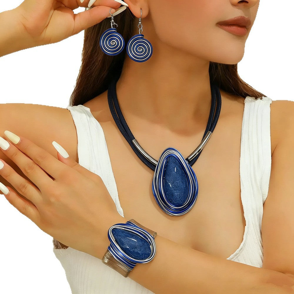 Classy Black Spiral Teardrop Necklace, Bracelet & Earring Set