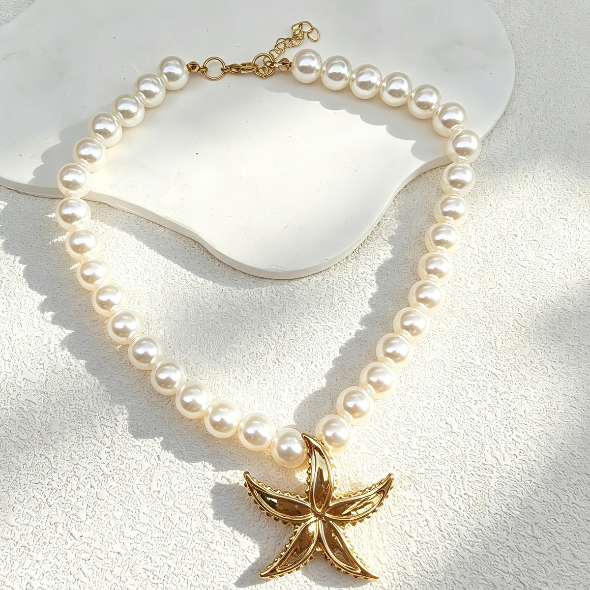 Dainty Faux Pearl Starfish Necklace