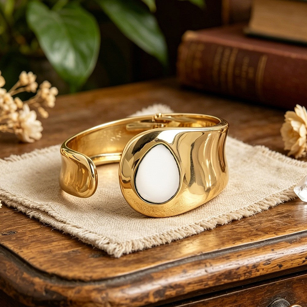 Classy Asymmetric Teardrop Stone Cuff Bracelet