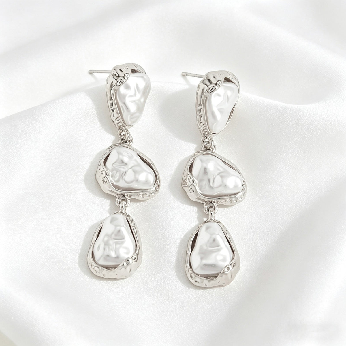 Classy Tiered Irregular Faux Pearl Drop Earrings