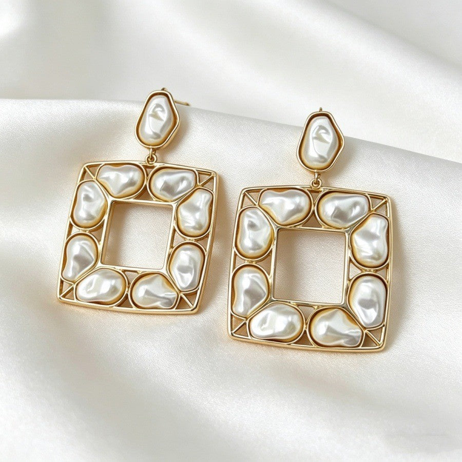 Classy Geometric Square Faux Pearl Earrings