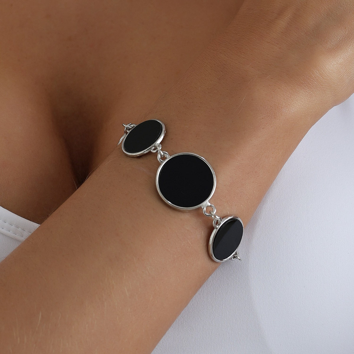 Classy Black Geometric Disc Necklace, Bracelet & Earring Set