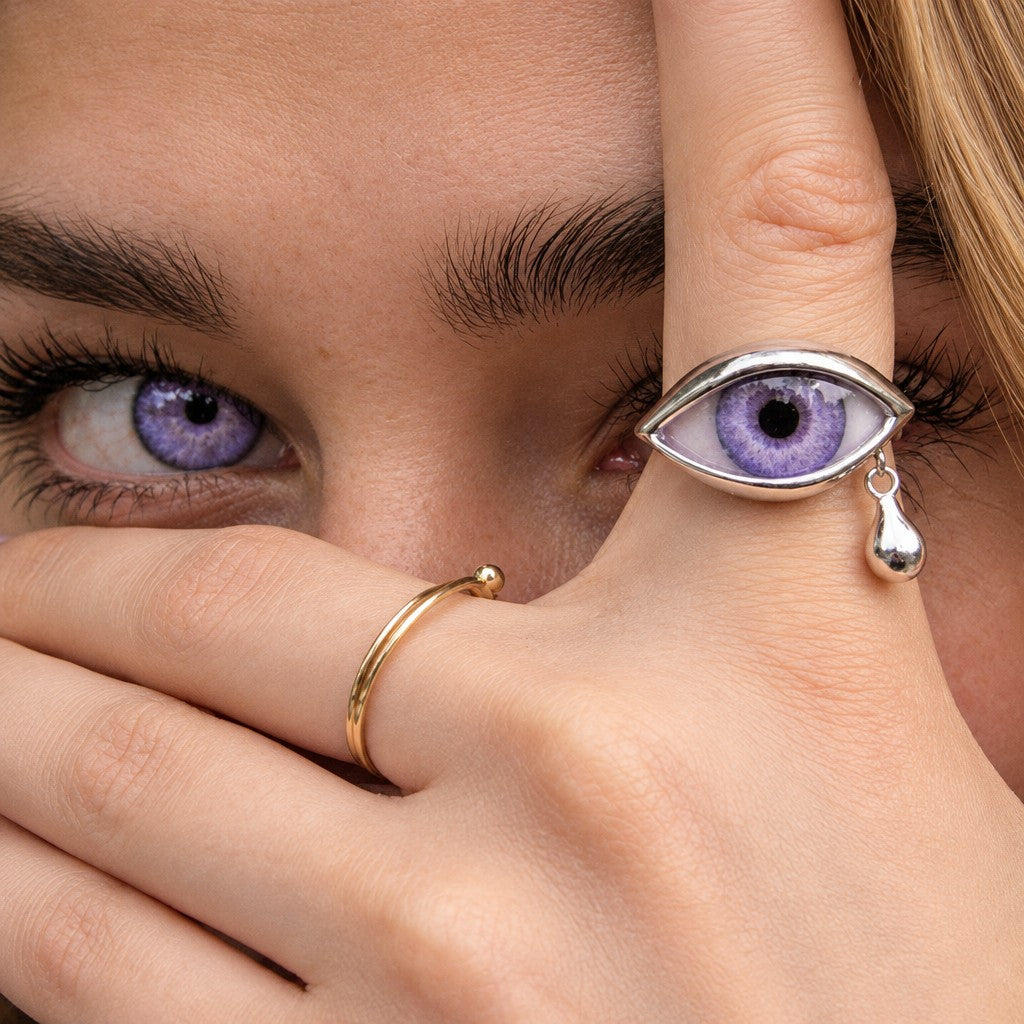 Statement Crying Eye Teardrop Ring