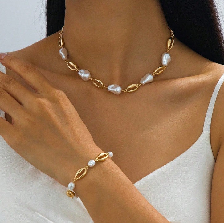 Elegant Faux Pearl Link Necklace and Bracelet Set