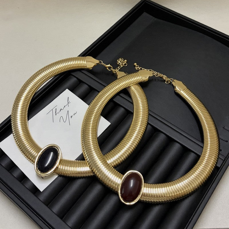 Classy Wide Snake Chain Oval Gem Collar Necklace