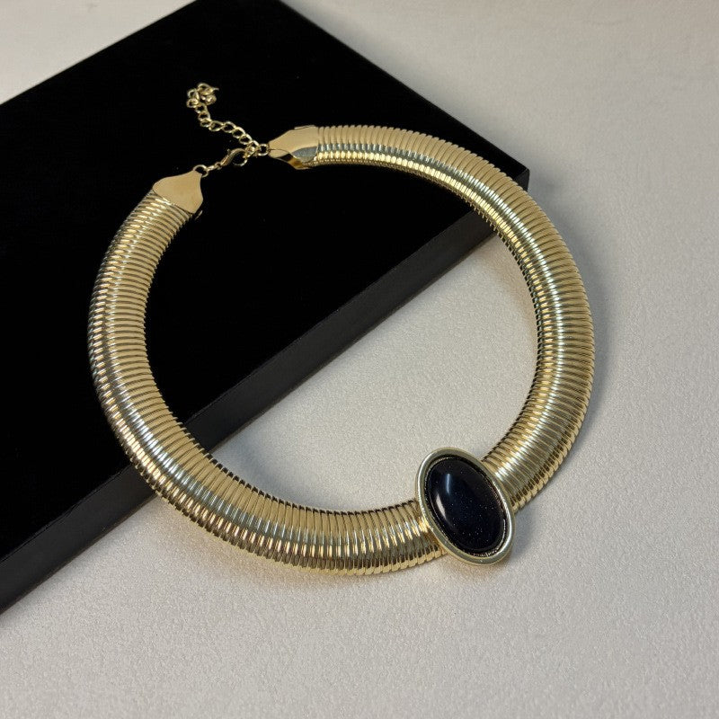 Classy Wide Snake Chain Oval Gem Collar Necklace