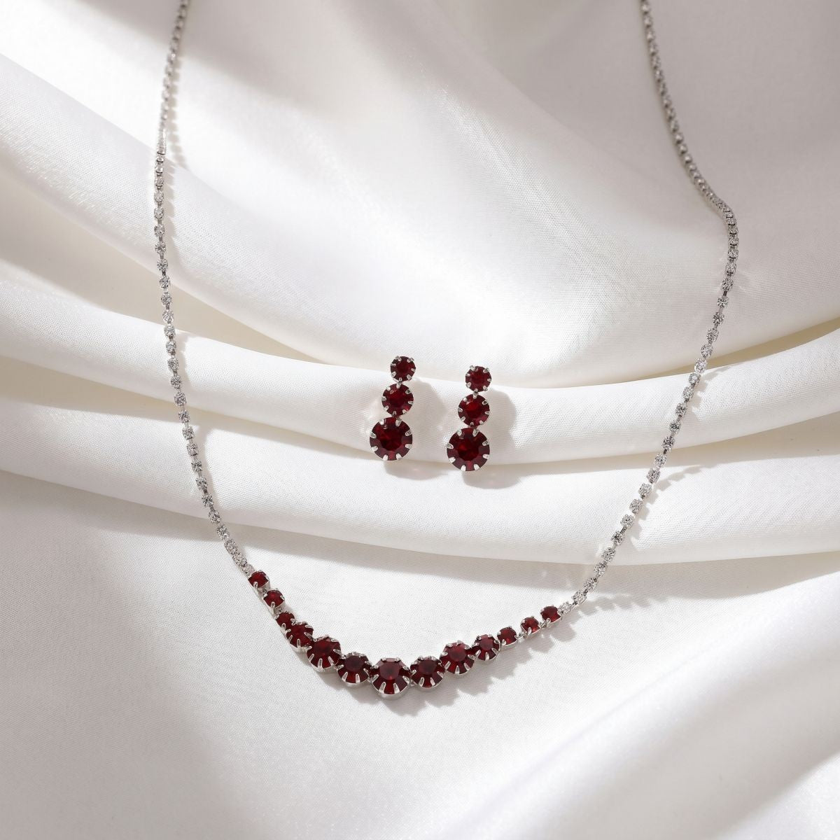 Romantic Red Round Rhinestone Necklace & Earring Set