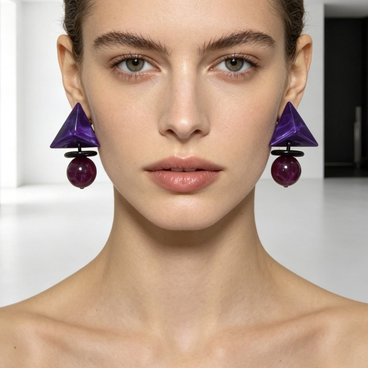 S925 Vintage Purple Pyramid Ball Earrings