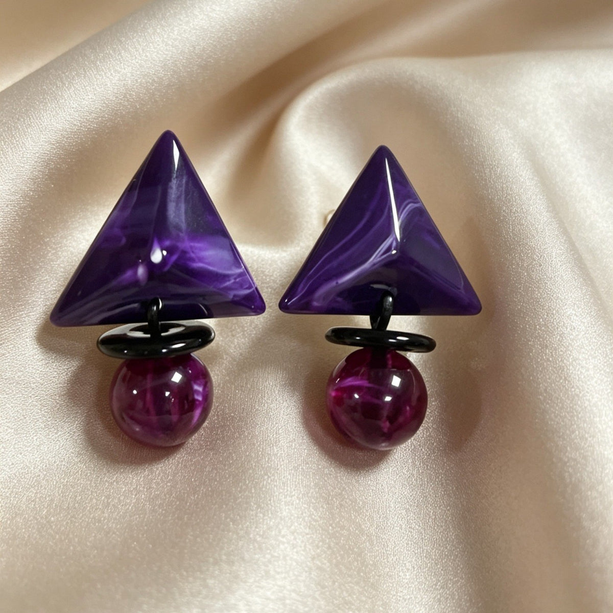 S925 Vintage Purple Pyramid Ball Earrings