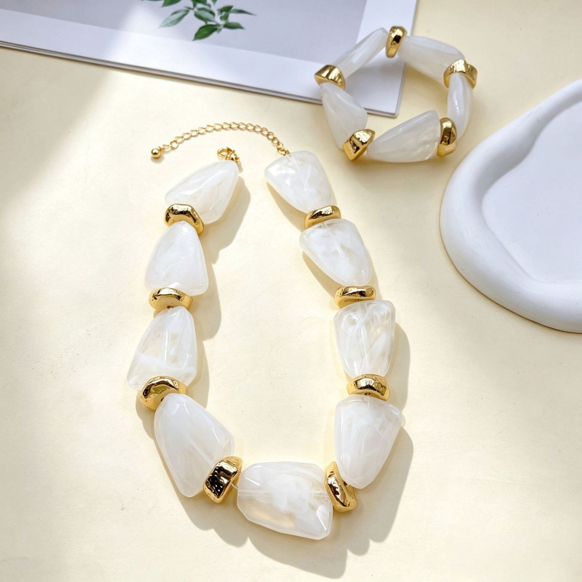 Classy Marbled Acrylic Necklace & Bracelet Set