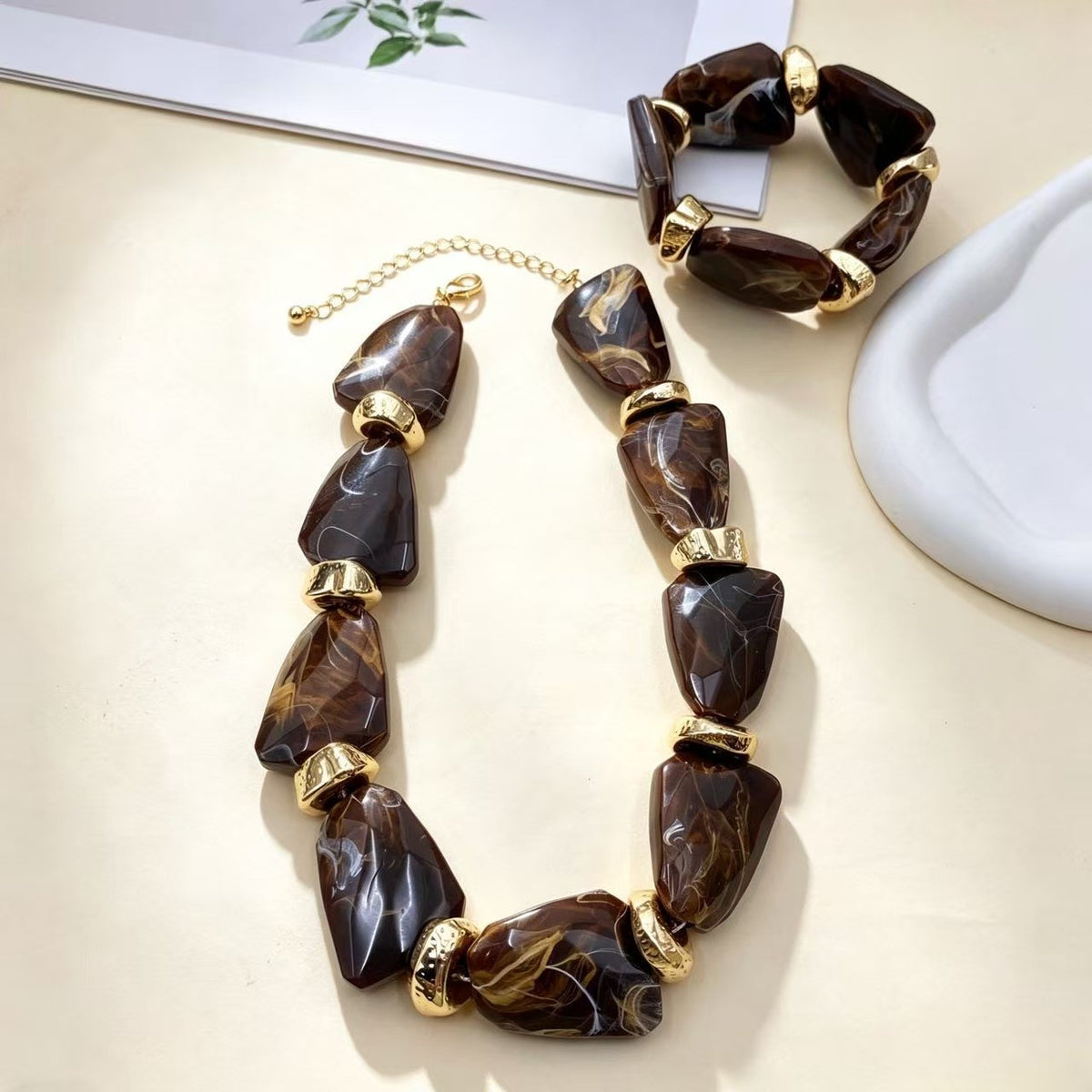 Classy Marbled Acrylic Necklace & Bracelet Set