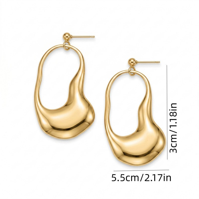 Classy Molten Geometric Dangle Earrings
