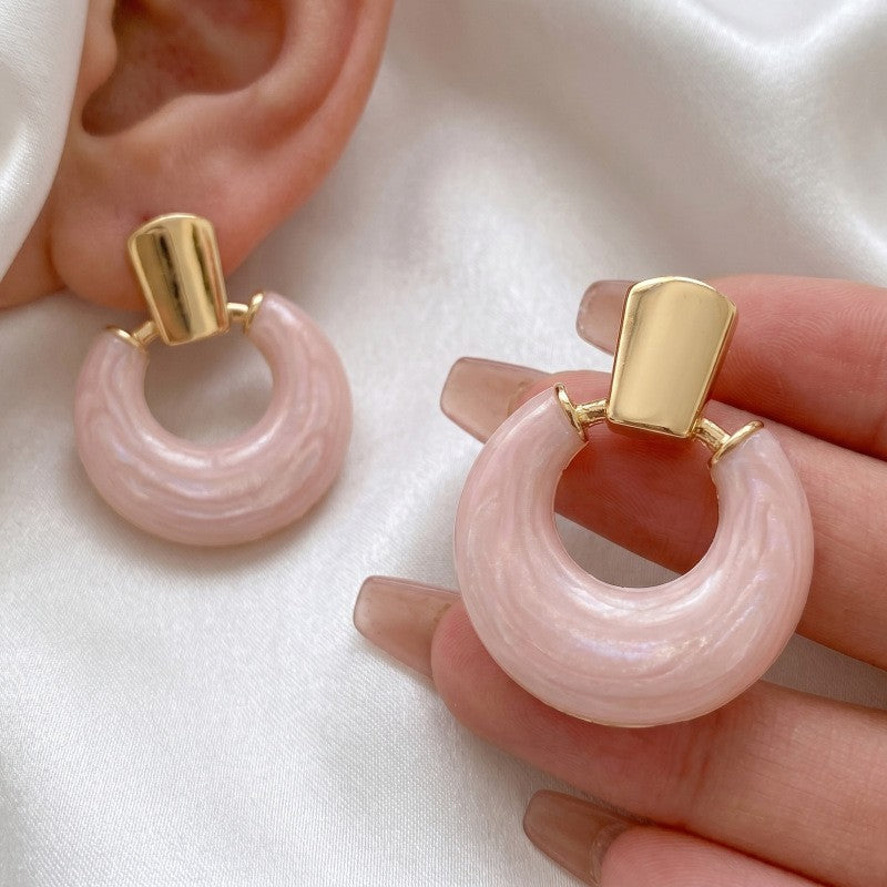 Classy Pink Geometric Circle Drop Earrings