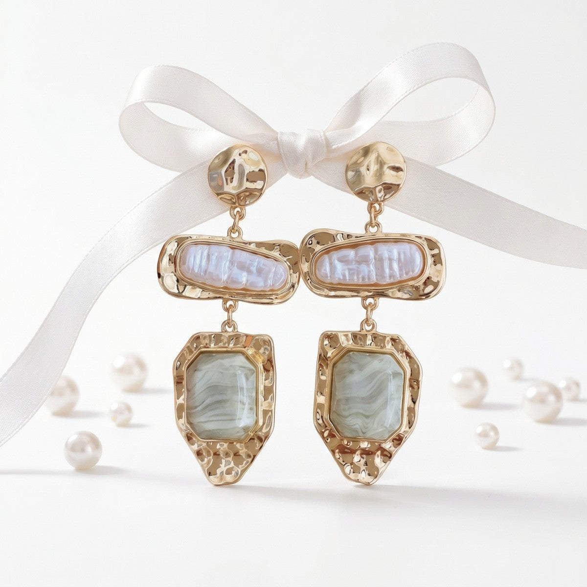Classy Baroque Geometric Drop Earrings