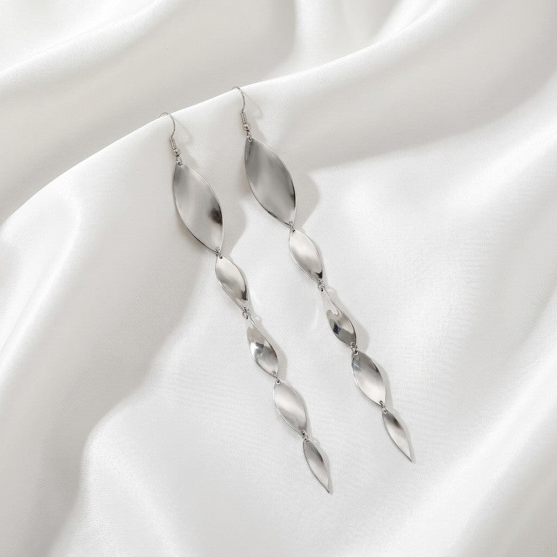 Classy Silver Geometric Leaf Dangle Earrings