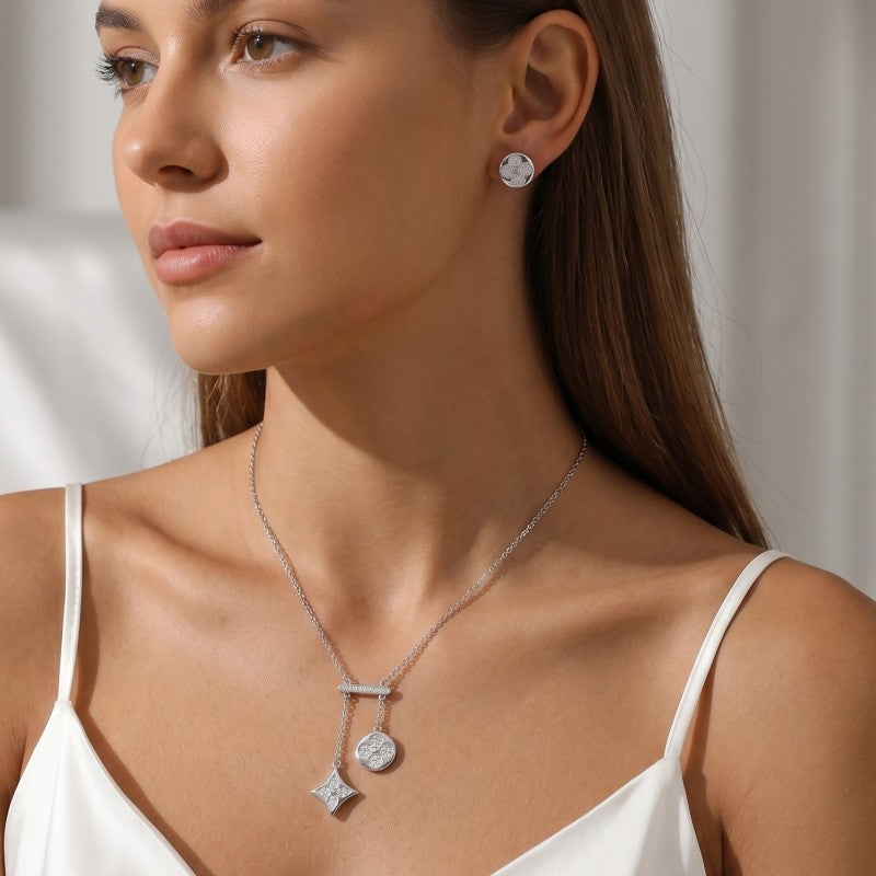 Dainty Geometric Clover Drop Necklace