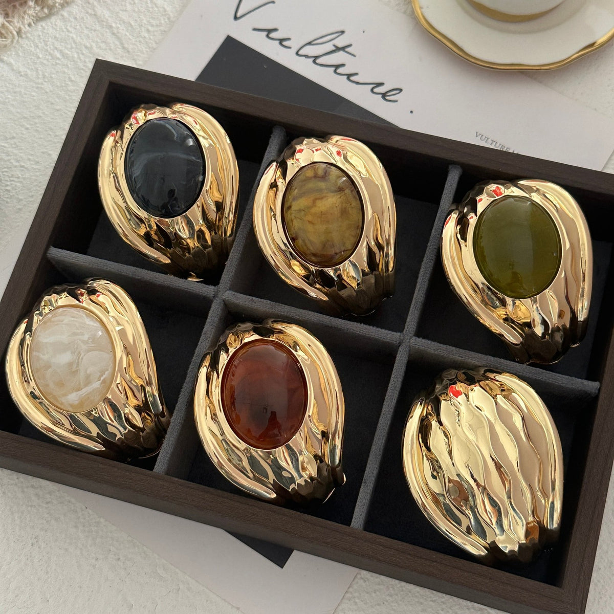 Vintage Hammered Resin Stone Cuff Bracelet