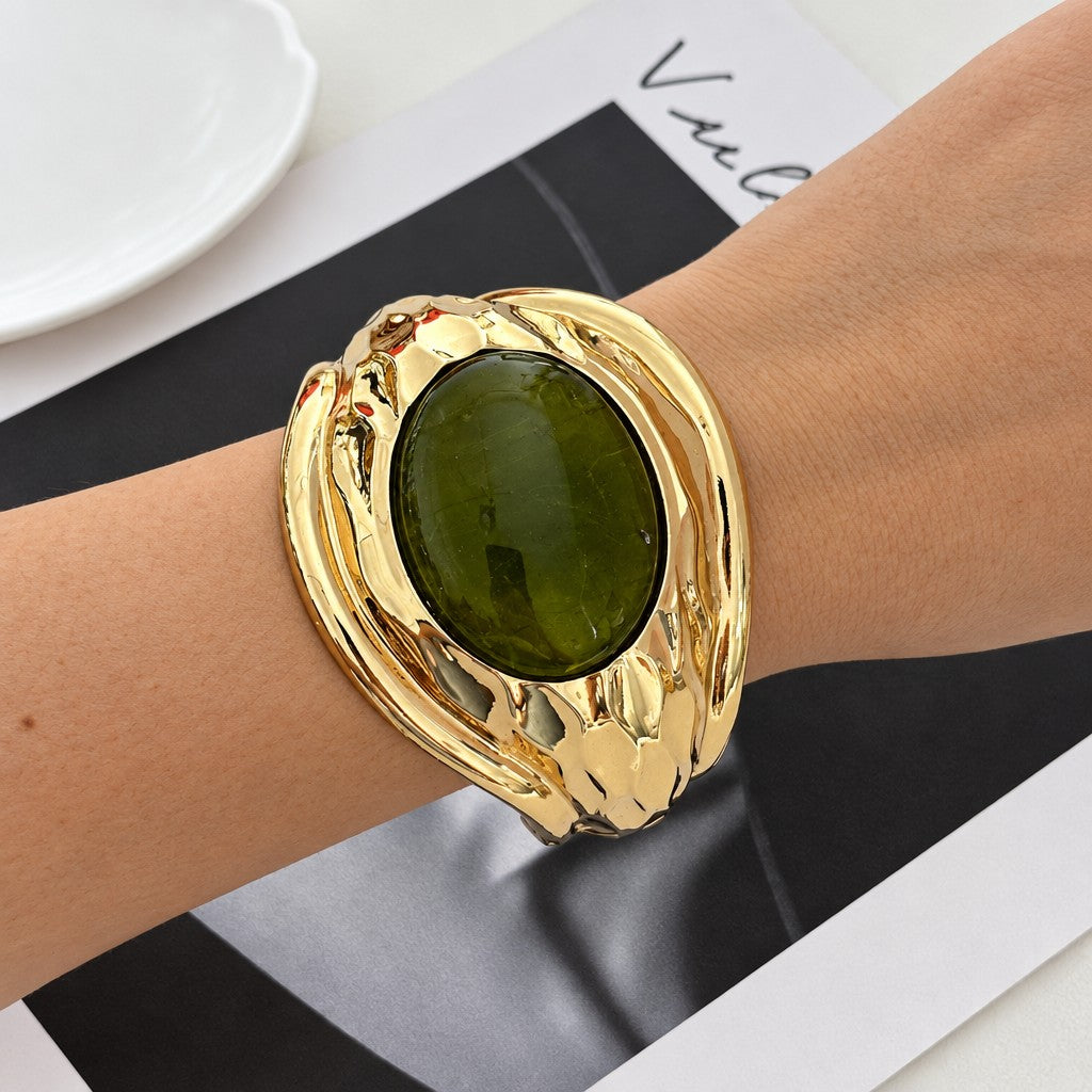 Vintage Hammered Resin Stone Cuff Bracelet