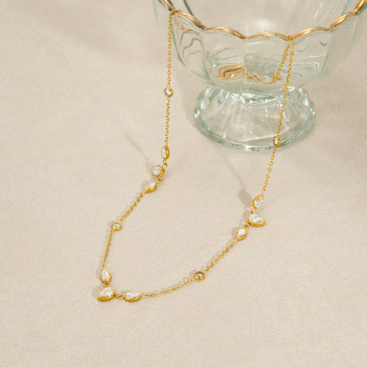 Dainty Teardrop Zirconia Necklace