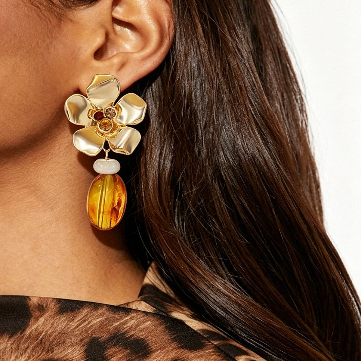 Vintage Floral Green Resin Drop Earrings