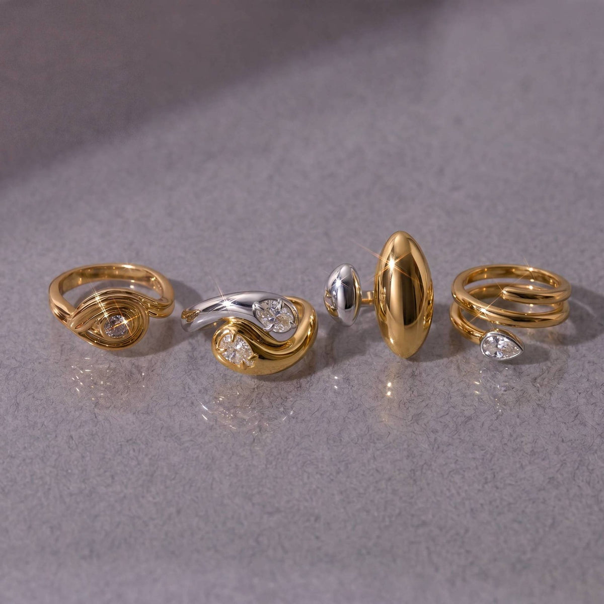 18k Classy Sculptural Wave Ring Set