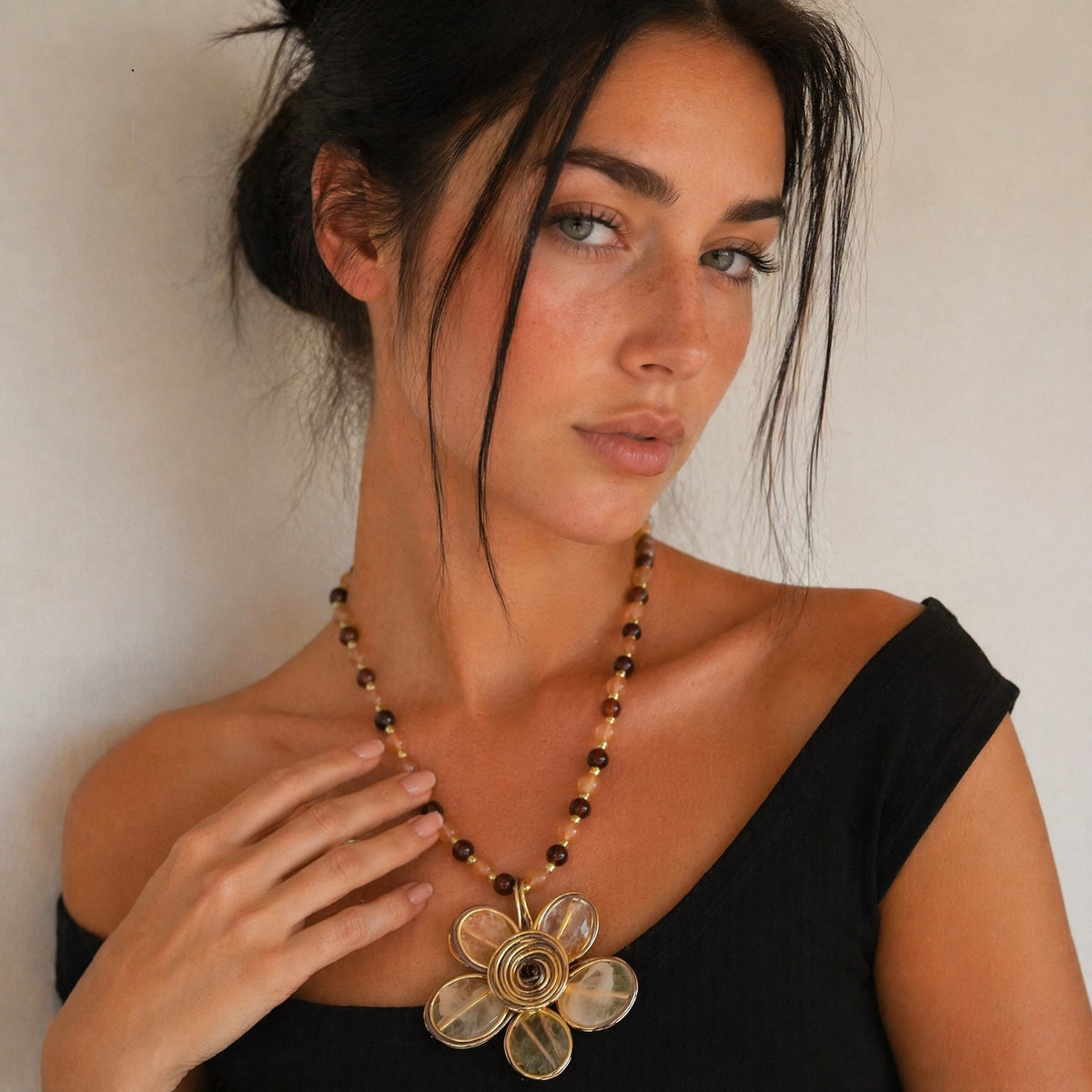 Boho Amber Beaded Flower Necklace