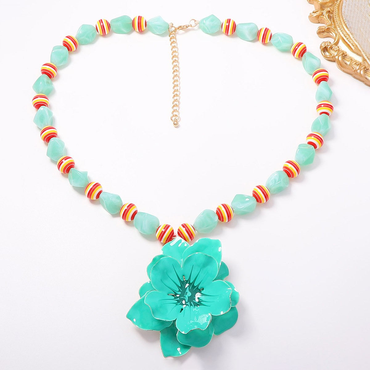 Romantic Turquoise Flower Beaded Necklace