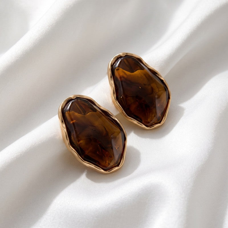 Classy Amber Resin Ribbed Collar Necklace & Earring Set