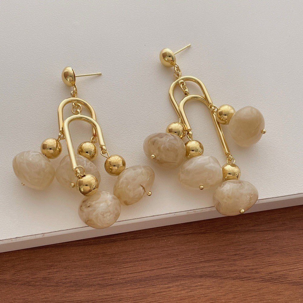 Classy Vintage Resin Grape Cluster Earrings