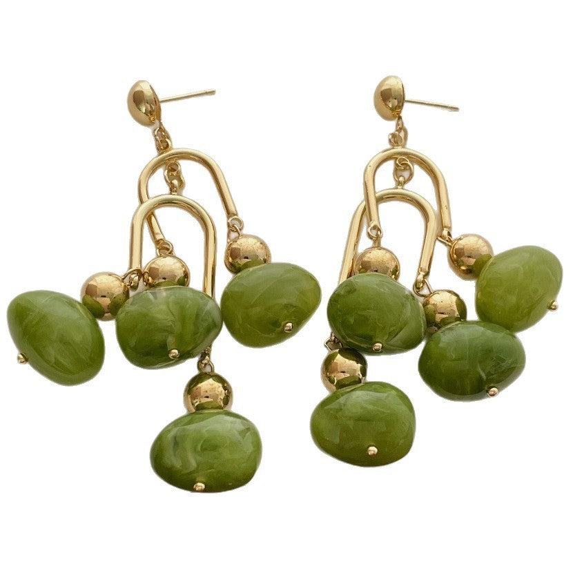 Classy Vintage Resin Grape Cluster Earrings