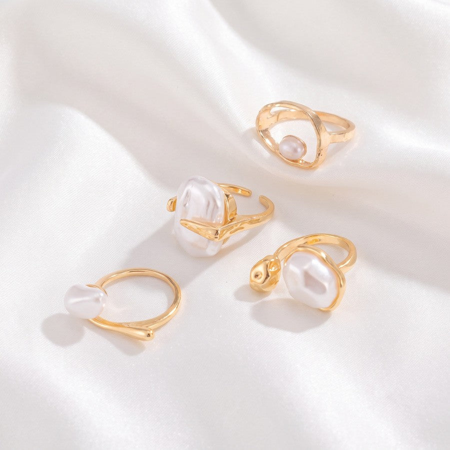 Classy Baroque Pearl Geometric Ring Set