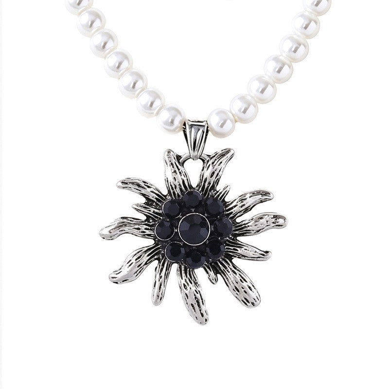 Vintage Inspired Edelweiss Faux Pearl Necklace