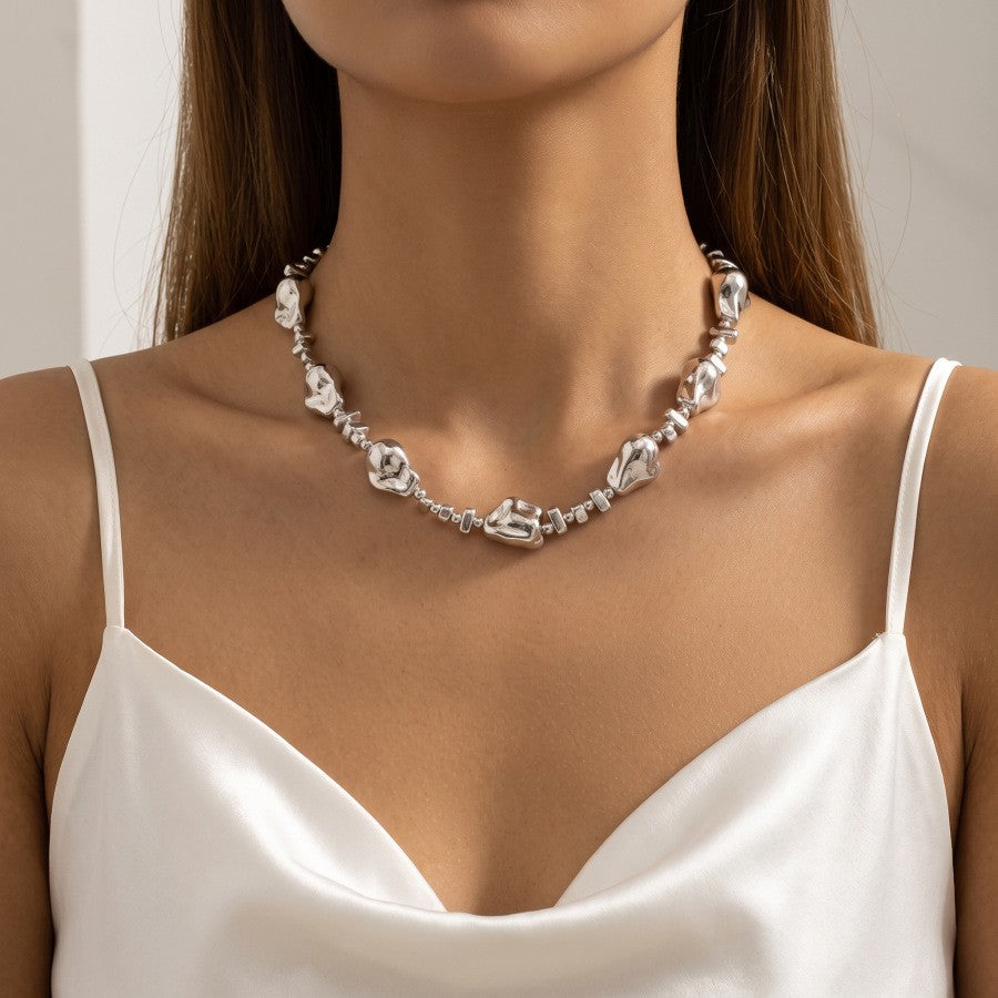 Classy Irregular Gold Nugget Collarbone Necklace