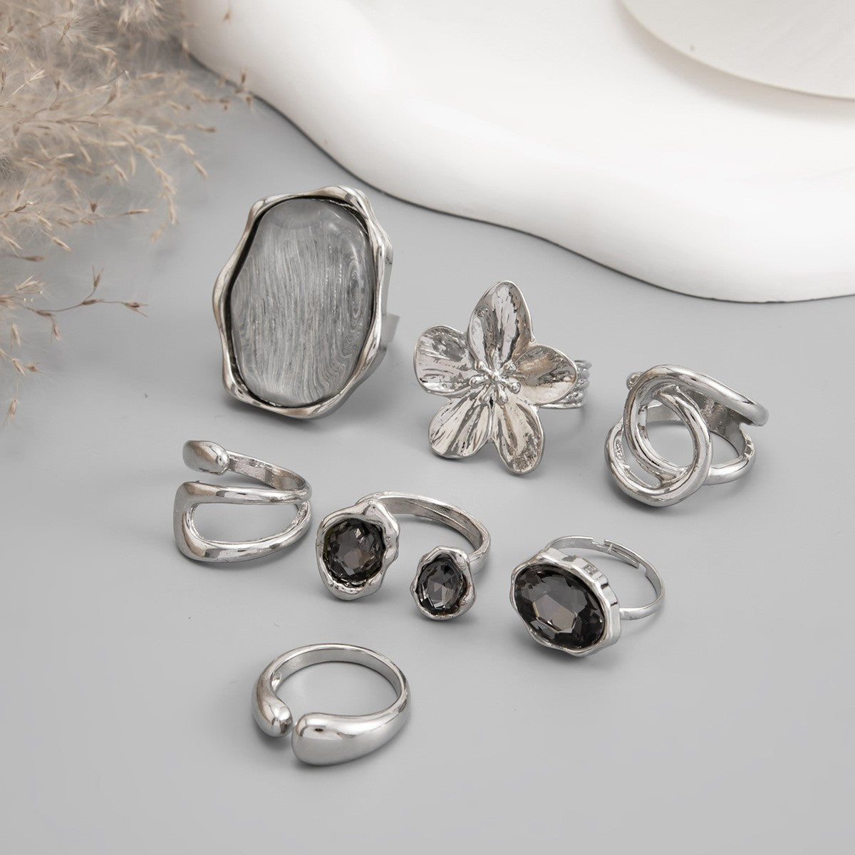 7pc Classy Floral & Gem Ring Set