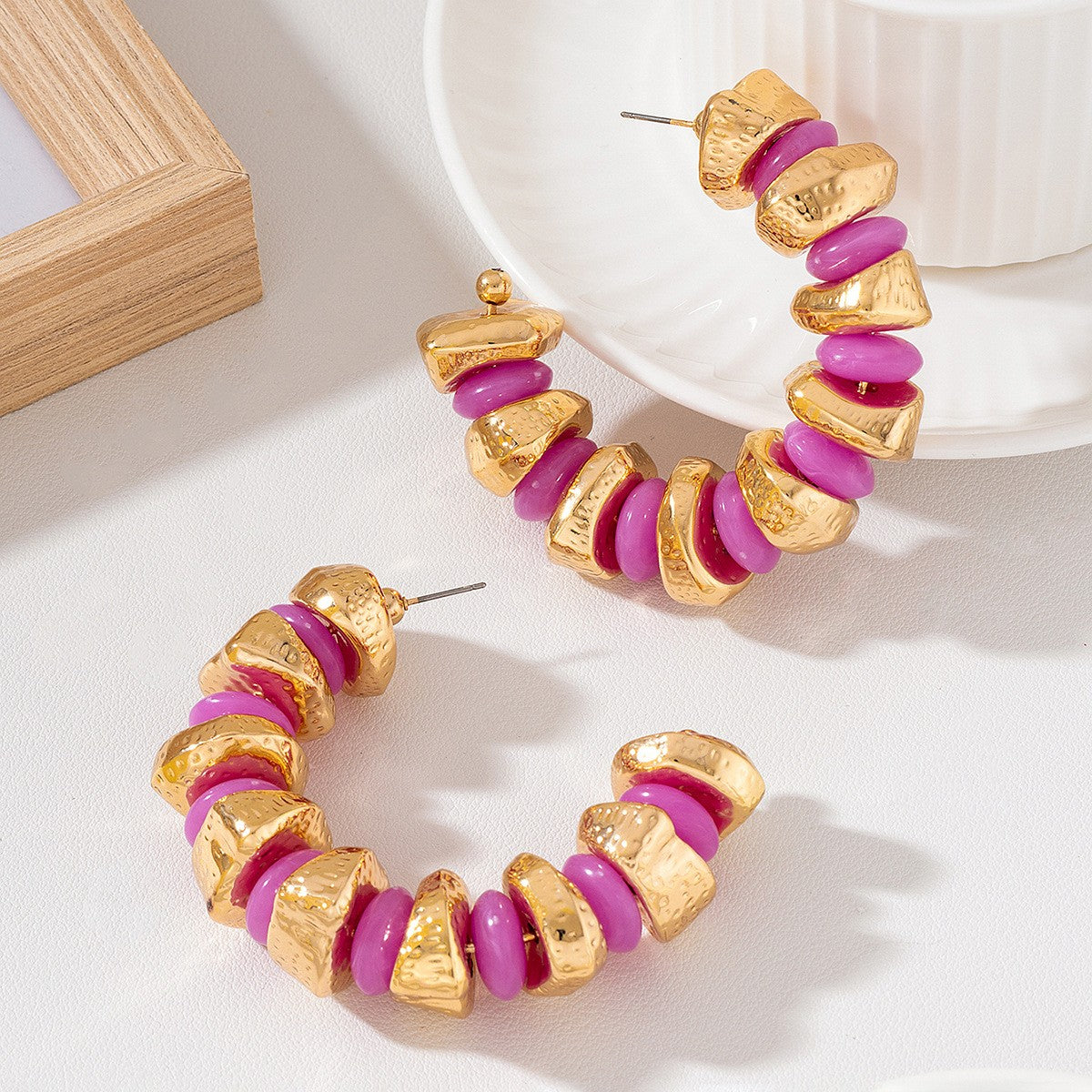 Classy Vintage Textured Bead C-Hoop Earrings