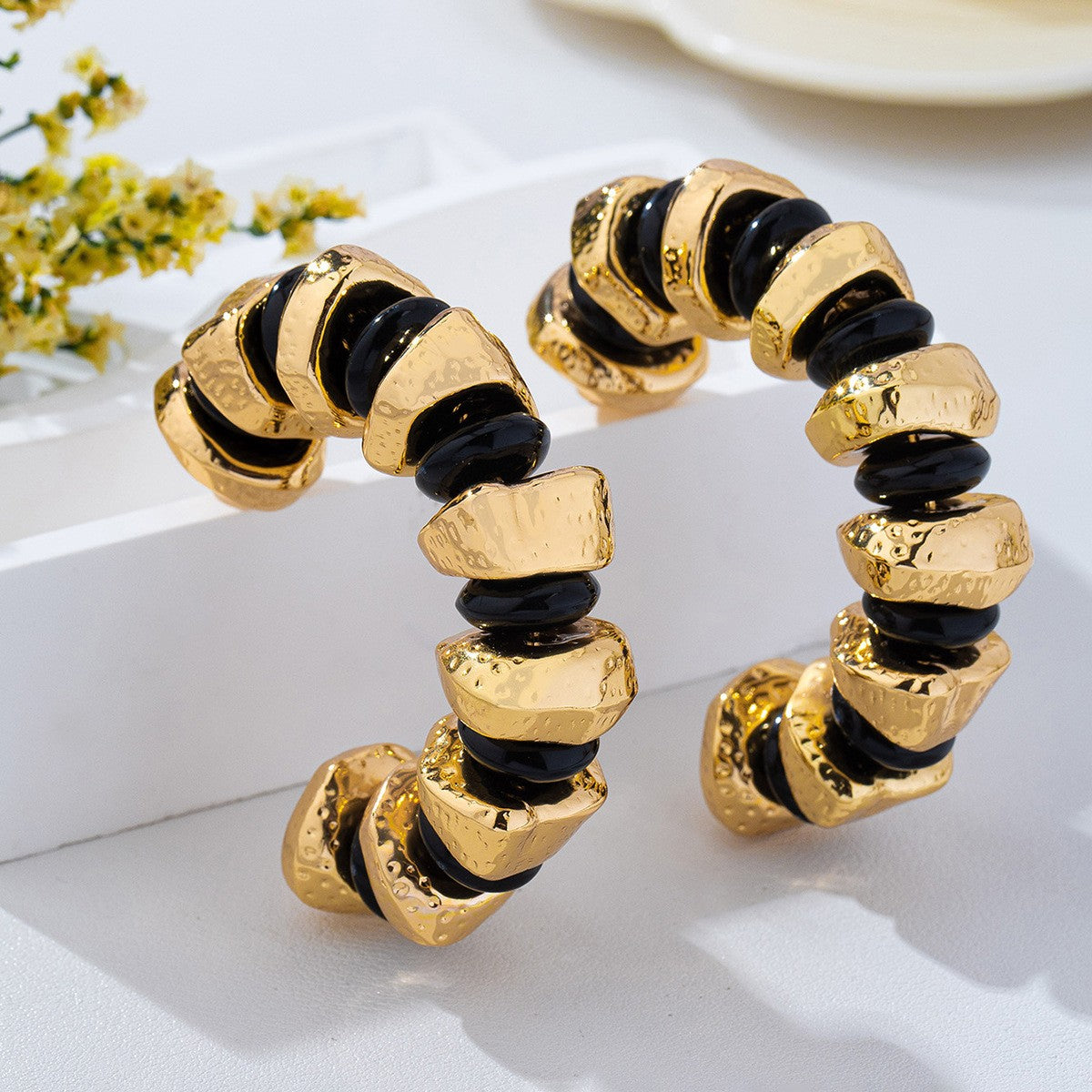 Classy Vintage Textured Bead C-Hoop Earrings