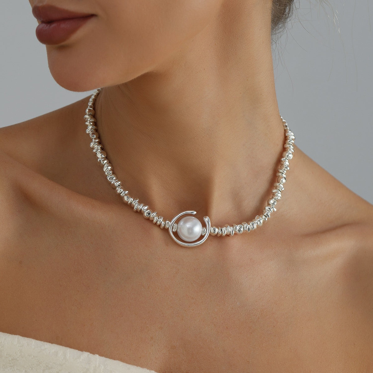Classy Irregular Beaded Pearl Necklace & Bracelet Set