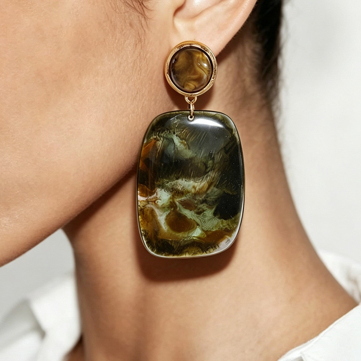 Classy Vintage Moss Agate Resin Drop Earrings