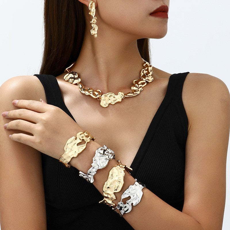 Classy Molten Texture Necklace, Bracelet & Earring Set