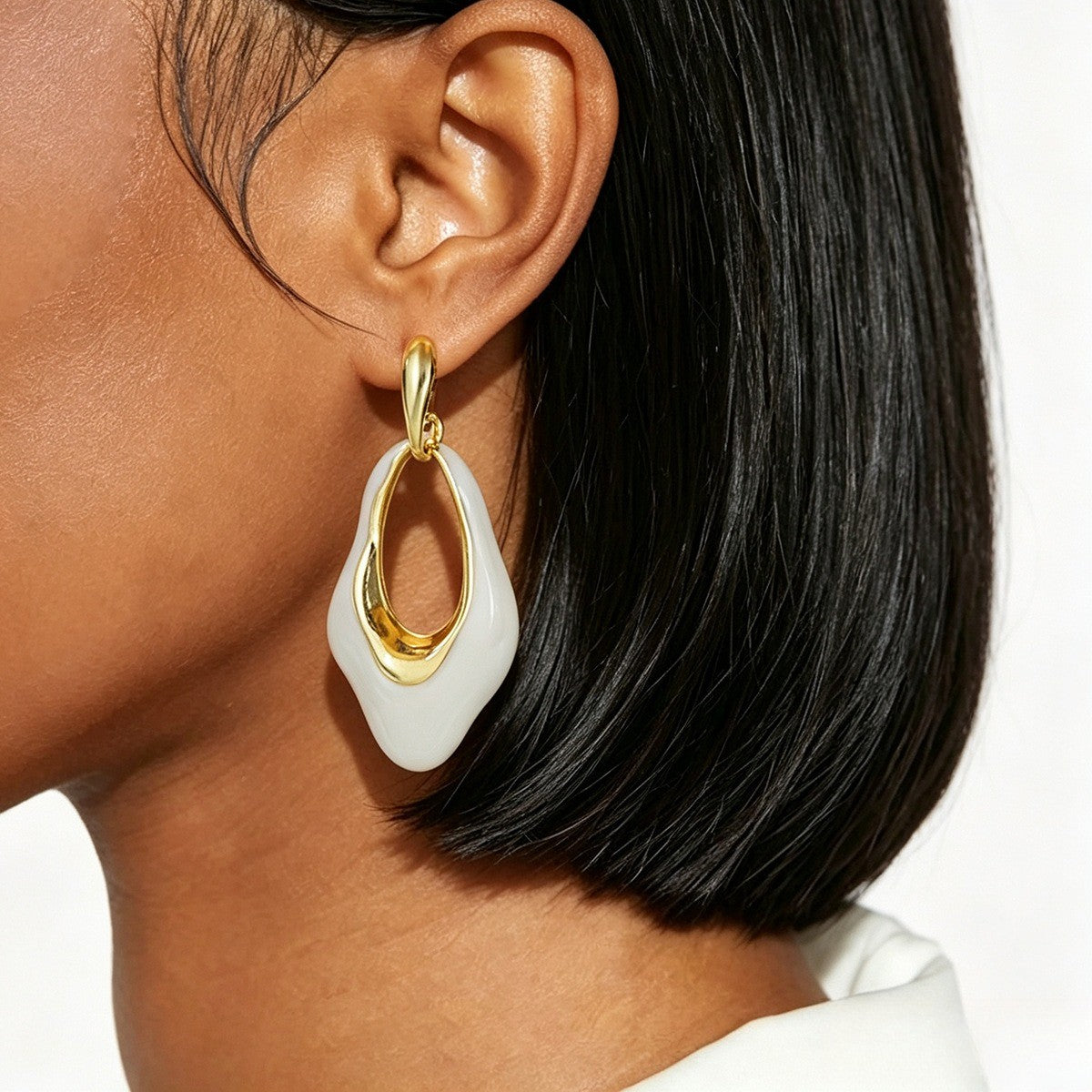 Classy Red Geometric Enamel Drop Earrings
