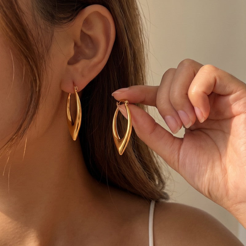 Classy Geometric Leaf Hoop Earrings
