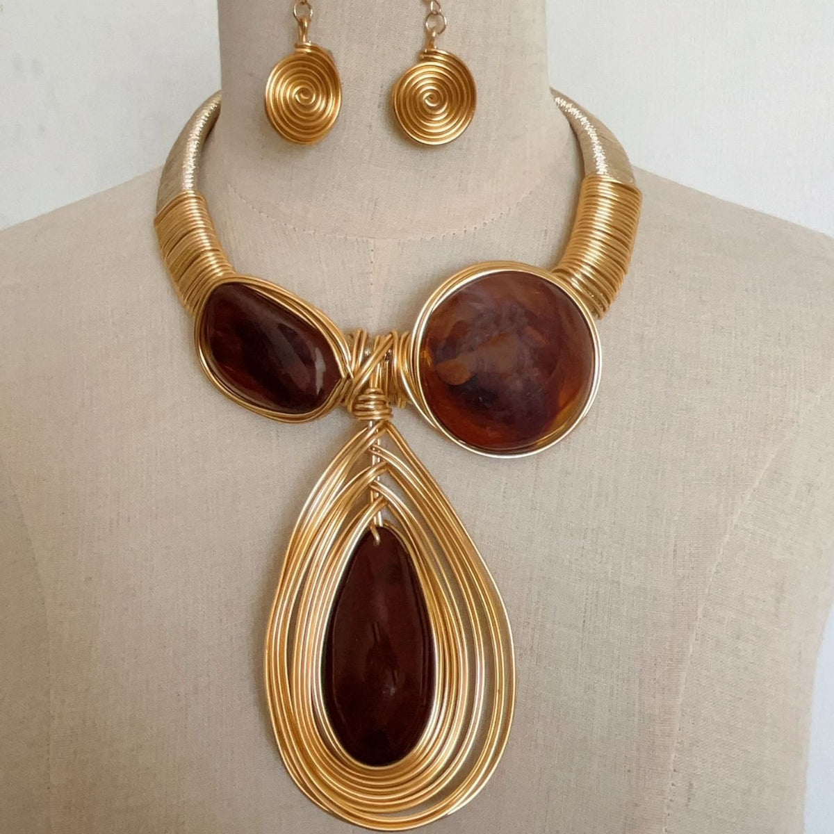 Boho Woven Resin Collar Necklace & Earring Set